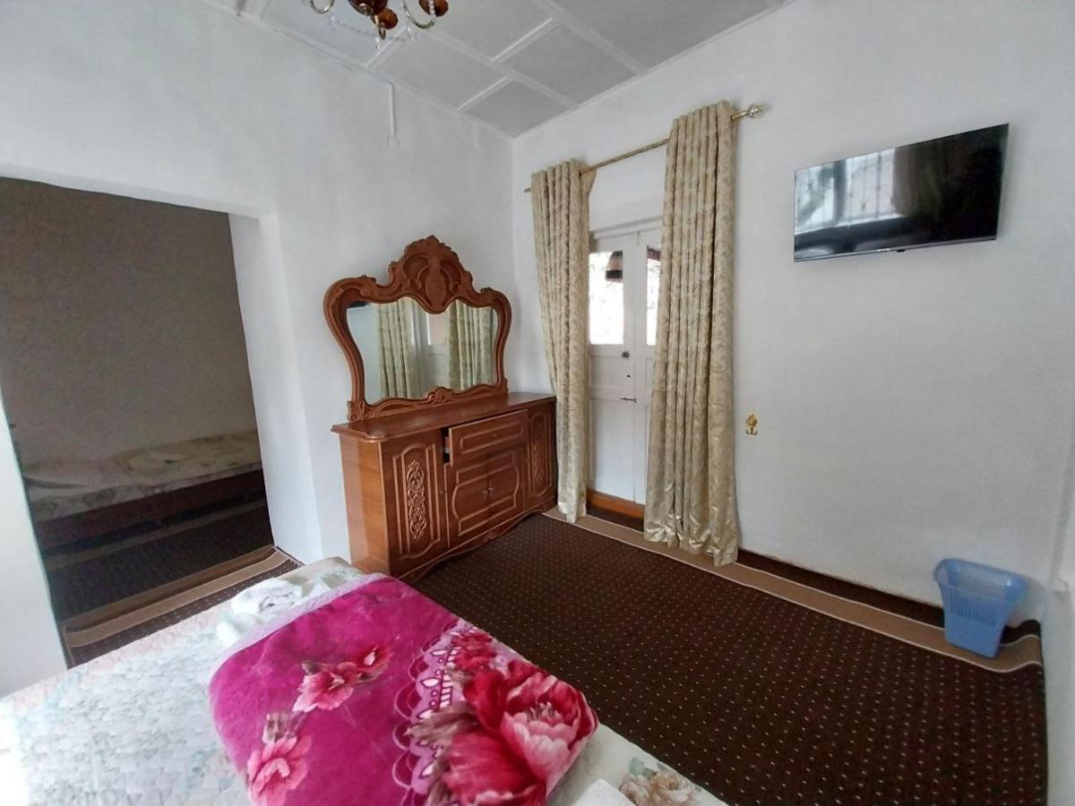 Fayz Guest House Samarkand Rum bild